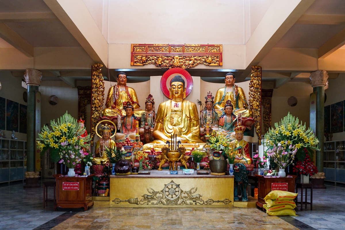 Two record-holding pagodas in Binh Duong