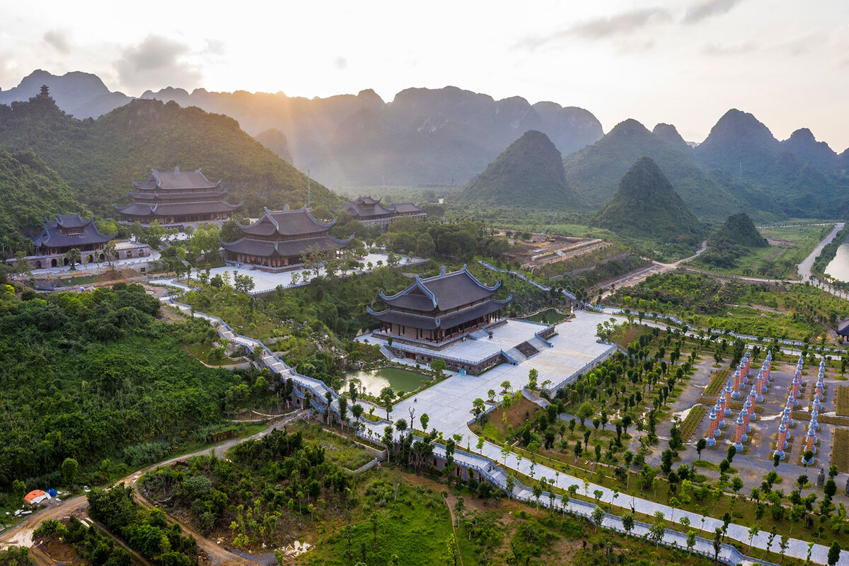 Vietnam’s mega Buddhist complex scales peaks of peace