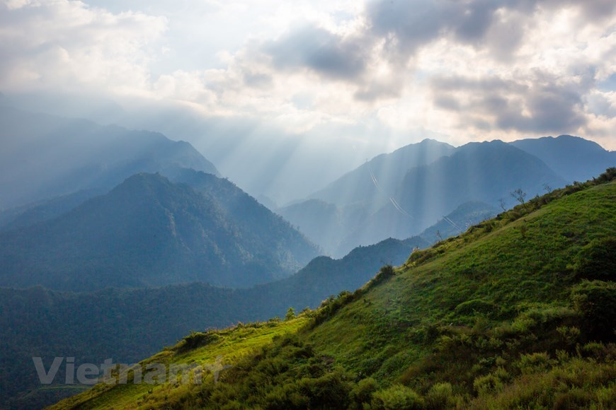 Море облаков на «крыше» Вьетнама. (Фото Vietnam +)