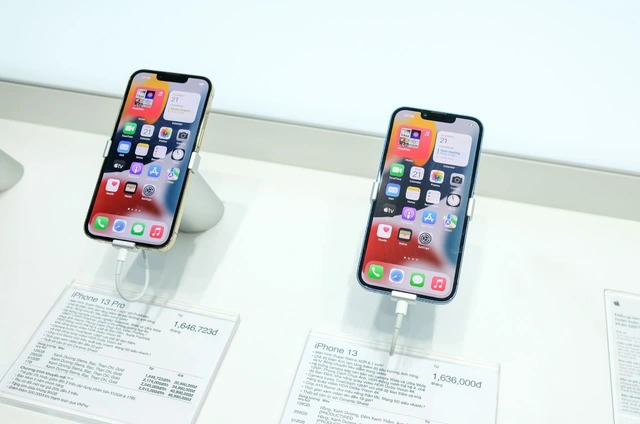 Серия iPhone 13 помогает Apple резко увеличить выручку во Вьетнаме.