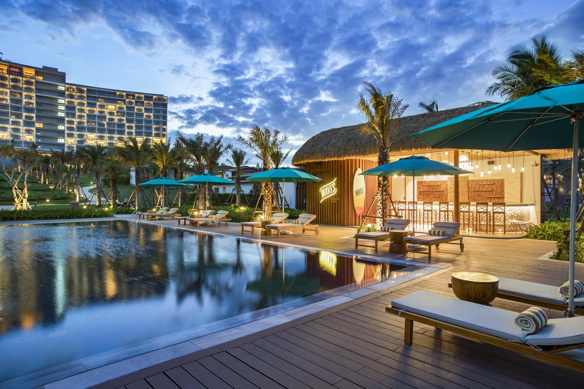 Mövenpick Resort Cam Ranh и Radisson Blu Resort Cam Ranh. Фотографии любезно предоставлены курортами
