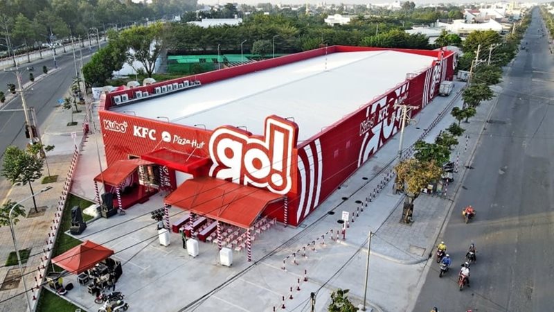 Мини-супермаркет Go! работает под управлением Central Retail во Вьетнаме.