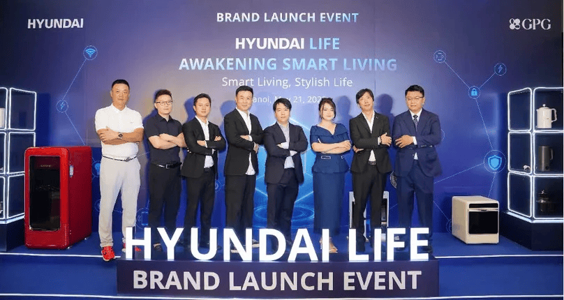 Представители Hyundai Corporation Holdings и GPLUSG Corporation на мероприятии по презентации бренда в Ханое 21 мая 2025 года. Фото: Hyundai.
