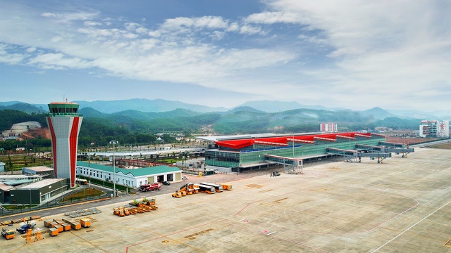 Аэропорт Ван Дон в северной провинции Куангнинь.