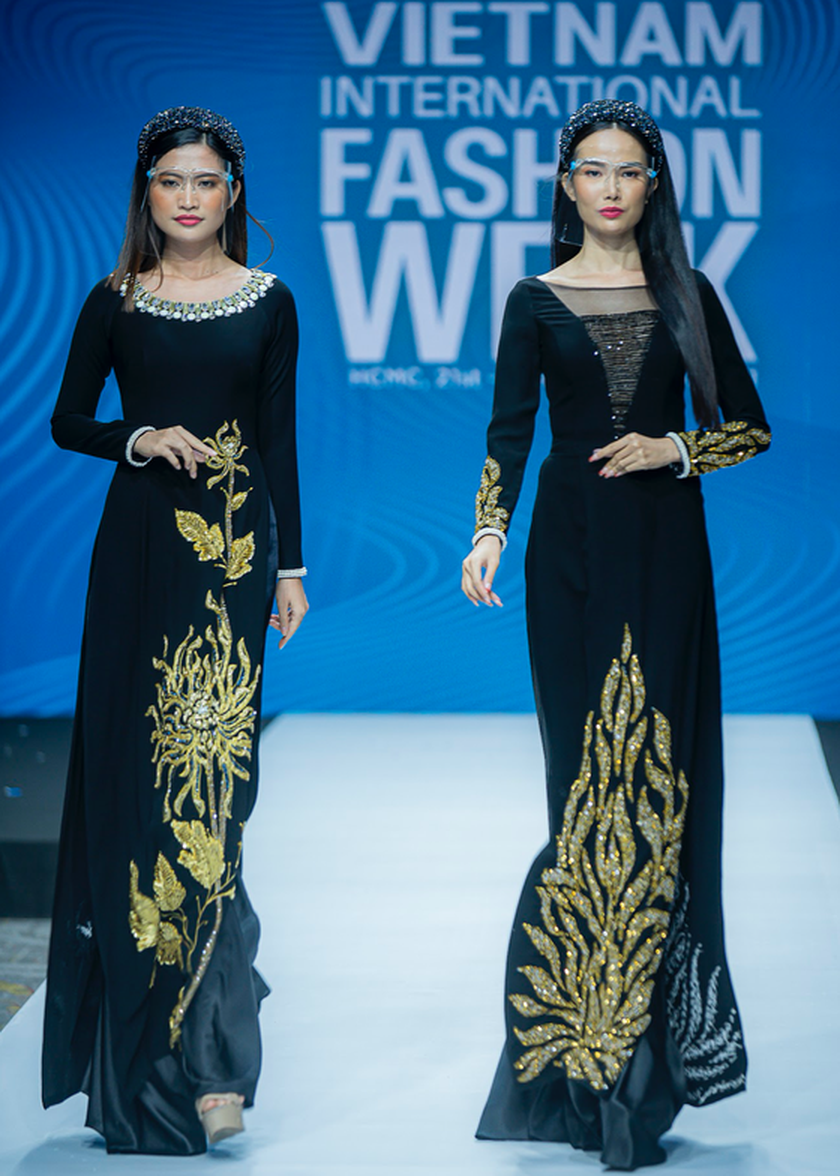 Два дизайна Ао Зай (вьетнамское традиционное платье) от Dang Trong Minh Chau