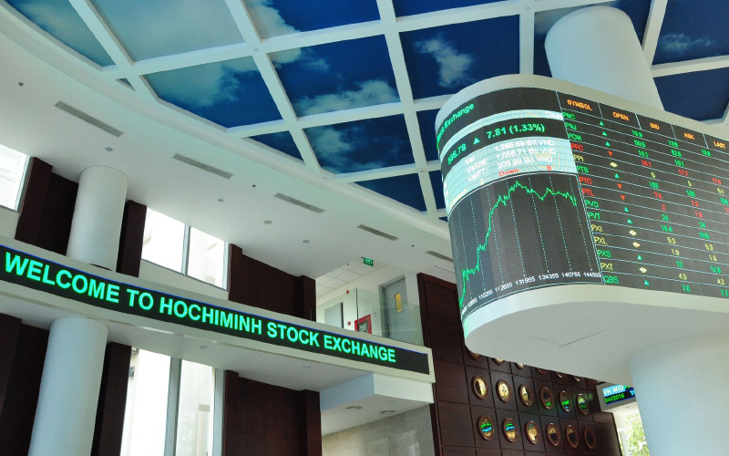 HoSE и HNX будут дочерними компаниями Вьетнамской фондовой биржи. Фото: Kinhtedothi