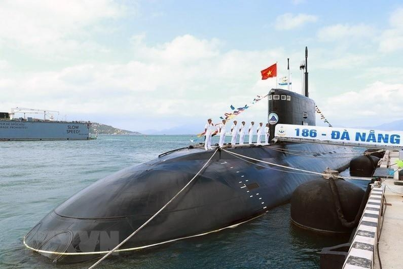 HQ-186 Da Nang, одна из шести вьетнамских подводных лодок российского производства с самым тихим двигателем в мире, лучше всего подходит для разведки и патрулирования. Фото: VNA