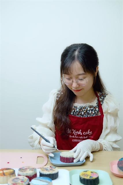 Нгуен Тхи Тюи Зыонг - известная фигура в пекарском сообществе Вьетнама. Три года назад она уволилась с работы банковского кассира, чтобы посвятить себя выпечке.