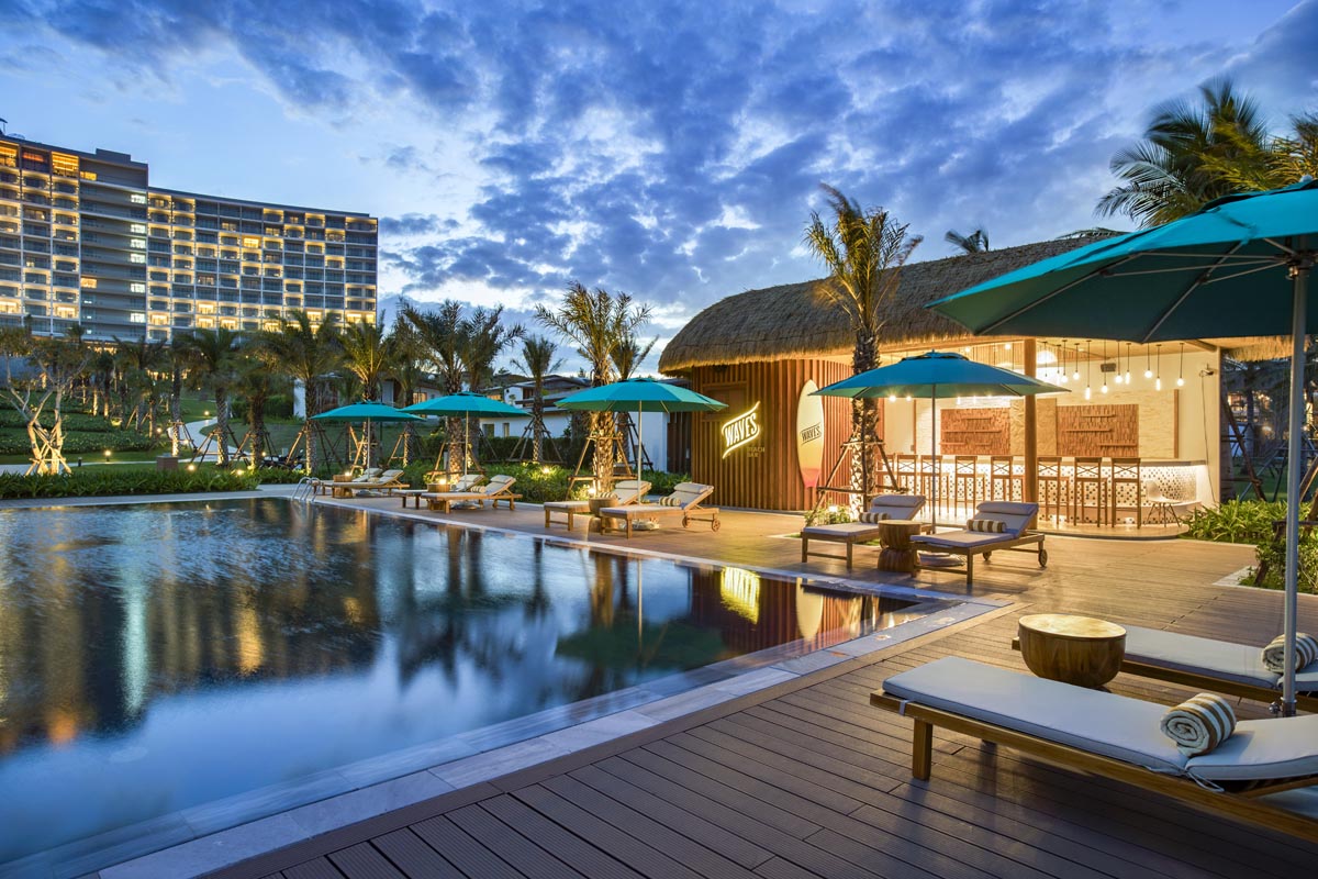 Mövenpick Resort Cam Ranh и Radisson Blu Resort Cam Ranh. Фотографии любезно предоставлены курортами