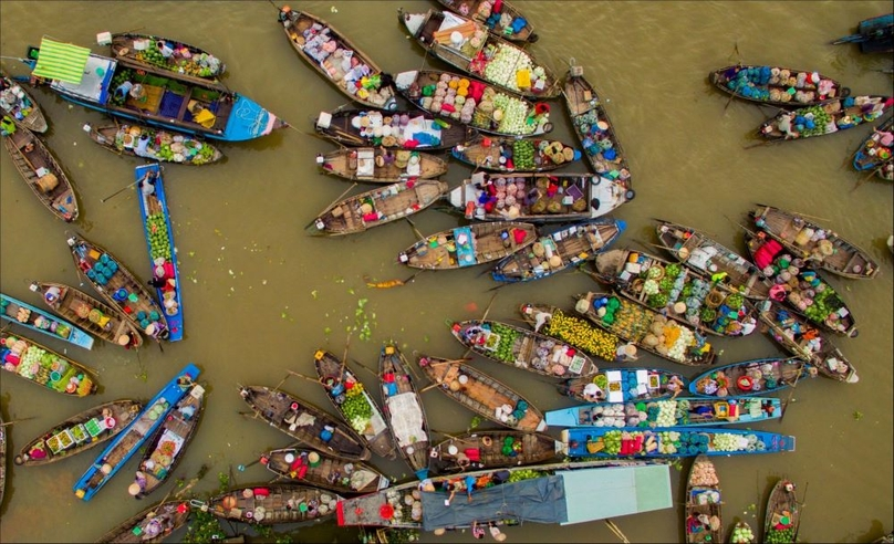 Плавучий рынок Фонг Дьен, примерно в 17 км от центра города Кан Тхо во вьетнамской дельте Меконга. Фото: Zing.
